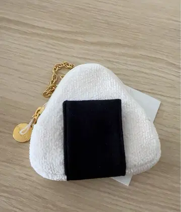 오니기리형 파우치 화이트 블랙