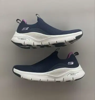 스케쳐스 SKECHERS 아치 핏 ARCH FIT