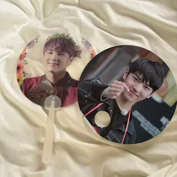 PENTAGON KINO 부채