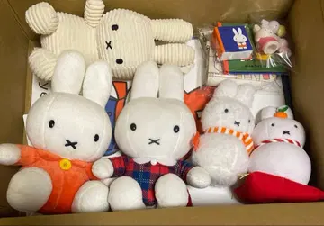 미피 봉제 인형 포스터 외 13점