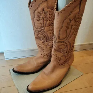 자수 베이지 가죽 웨스턴 부츠 37