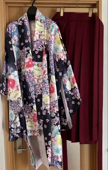 졸업식에! 기모노와 하카마 4세트