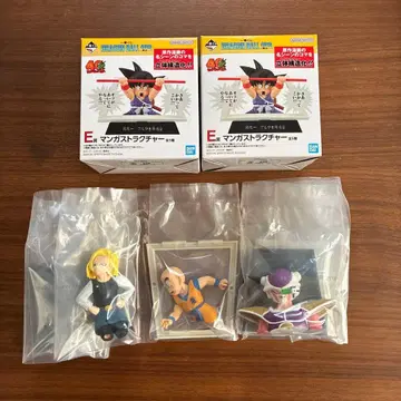 제일복권 드래곤볼 40th E상 만화 스트럭처 2종 세트