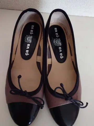 cava cava 펌프스 22.5cm