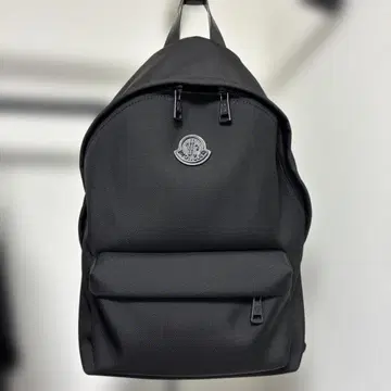 새상품급 MONCLER PIERRICK 백팩
