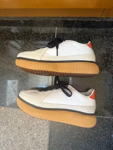 오니츠카타이거 스니커즈 24.5cm