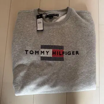 TOMMY HILFIGER 그레이 크루넥 맨투맨