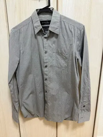 lounge lizard 그레이 긴팔 셔츠 앞 포켓 부착