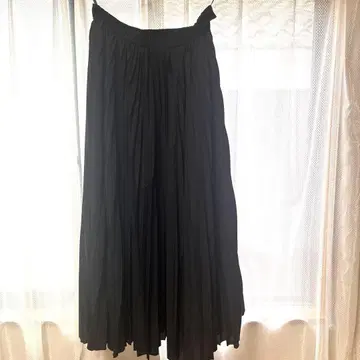 띠어리 럭스 플리츠 스커트