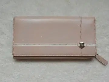 agnis b. VOYAGE 애니에스 베이 장지갑 핑크