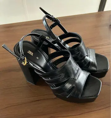 [ 미사용 ] ZARA 힐 샌들 블랙 38 ( 25cm )