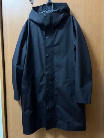 유니클로 블록테크 코트 블랙 사이즈 L