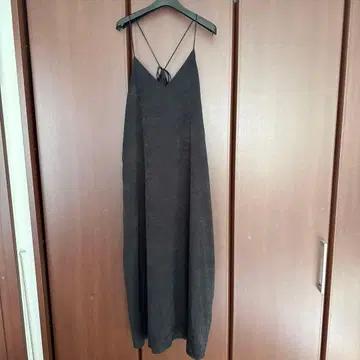 저널 스탠다드 오버롤 스커트 블랙