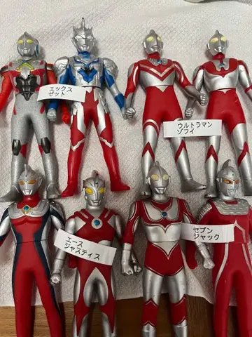 울트라맨 시리즈 피규어 세트
