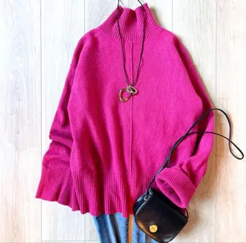 미라 오웬 Mila Owen 백 슬릿 양모 캐시미어 니트 핑크