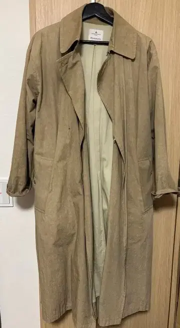 Honnete 베이지 트렌치코트 사이즈 2