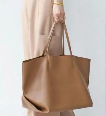 두지엠 클라세 앤드뮤크 별주 토트백 브라운