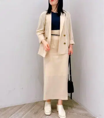 LAGUNAMOON 벨트 세트 I 라인 스커트 [ 셋업 가능 ]