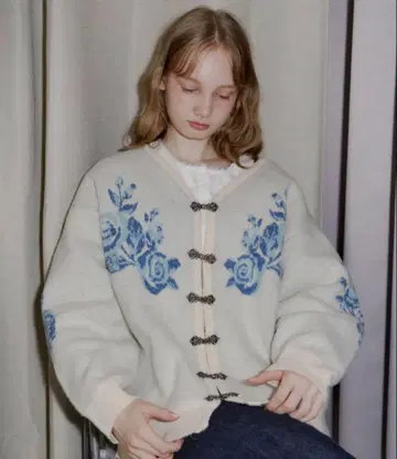 이뎀 플라워 차이나 가디건