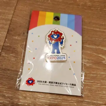 오사카 엑스포 미야쿠미야쿠 핀즈 핀 배지 02