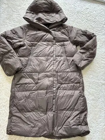 유니클로 +J 롱 다운 코트 질 샌더 콜라보 브라운 M 새상품급