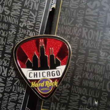 하드 록 카페(Hard Rock Cafe) 시카고 핀