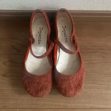 레페토 레드 펠트 힐 펌프스