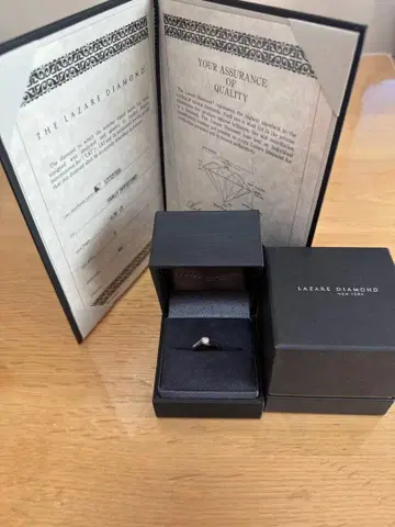 라자르 다이아몬드 베이 브리즈 반지 0.3CT