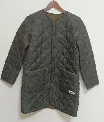 ARMEN 퀼팅 자켓 올리브 그린