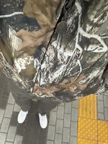 [지금만 저렴하게!] 9090 N 로고 어소트 블라존