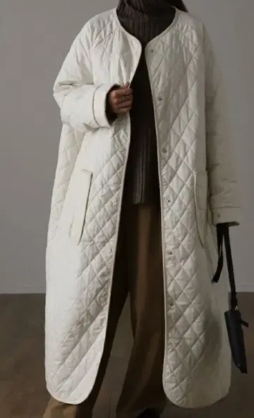 미착용 새상품 에구치 노리코 씨 착용 퀼팅 롱 코트 경량 오버 사이즈