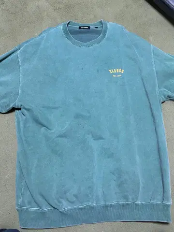 XLARGE 이글 프린트 맨투맨