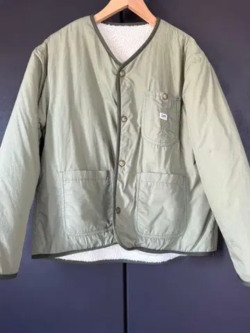 Lee 올리브 퀼팅 자켓