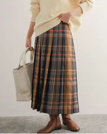 체크 무늬 롱 플리츠 스커트