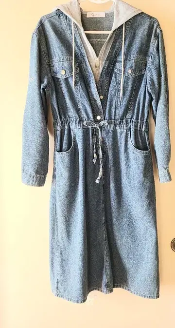 crossi 후드 부착 데님 원피스 무릎 아래 길이