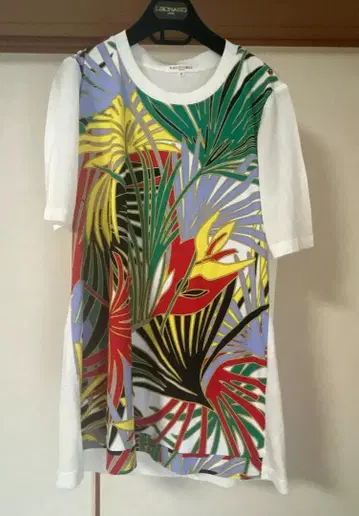 LEONARD SPORT 트로피컬 패턴 반팔 튜닉 42 (XL)