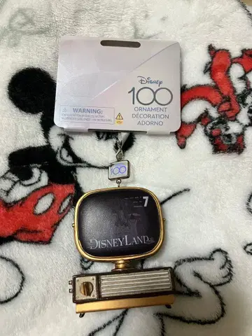 Disney 100주년 TV형 오너먼트
