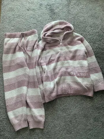 GELATO PIQUE 플리스 룸웨어 세트 후드티 팬츠 복슬복슬