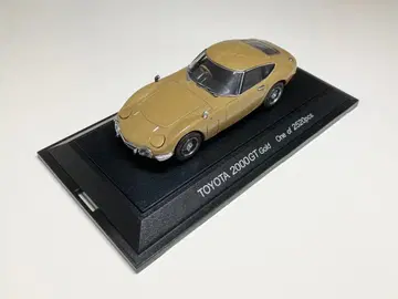 EBBRO TOYOTA 2000GT