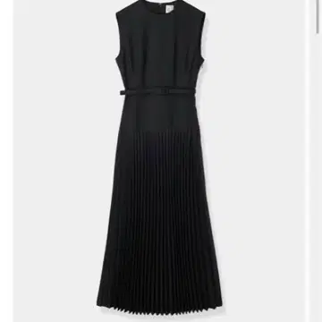 벨티드 플리츠 드레스 블랙