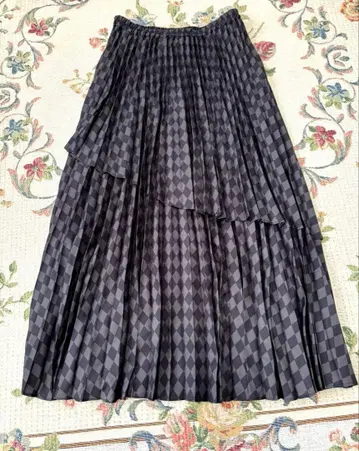 디즈니 공식 트위스티드 원더랜드 플리츠 스커트 index