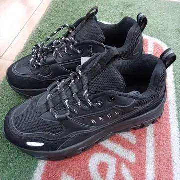 AKCL 블랙 스니커즈 새상품 아키클래식 23.0cm 검 휠라 한국