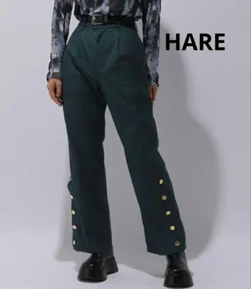 HARE 사이드 메탈 버튼 플레어 팬츠