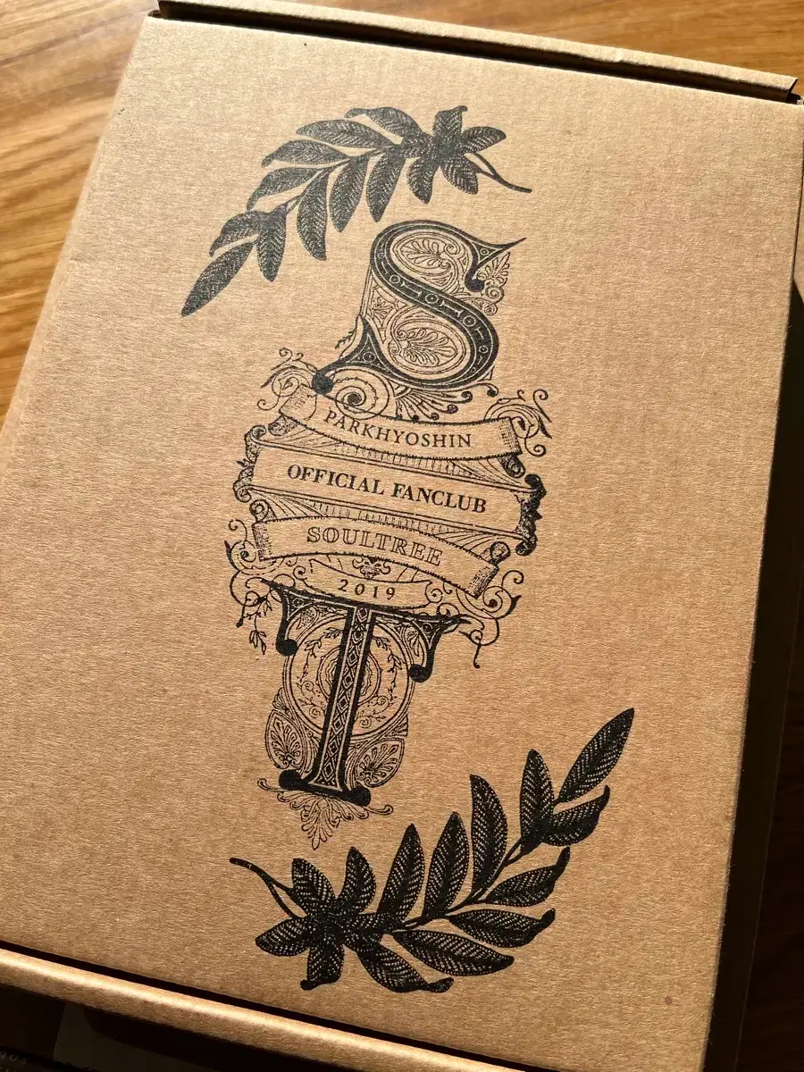 Park Hyo Shin Soultree 2019 Fanclub Kit (Includes Bracelet)