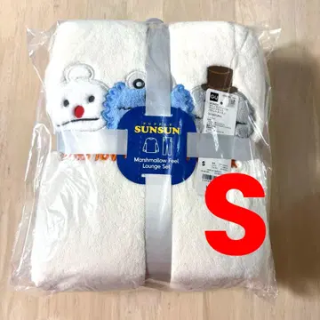 GU 퍼펫 스 마쉬멜로우 필 라운지 세트 S 화이트 그레이