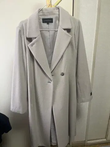 라이트 그레이 롱 코트 EMMJJAMMS