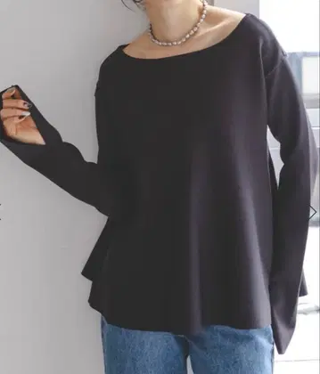 NOBLE 네이비 긴팔 상의