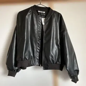 RADIATE 블랙 합성 피혁 자켓