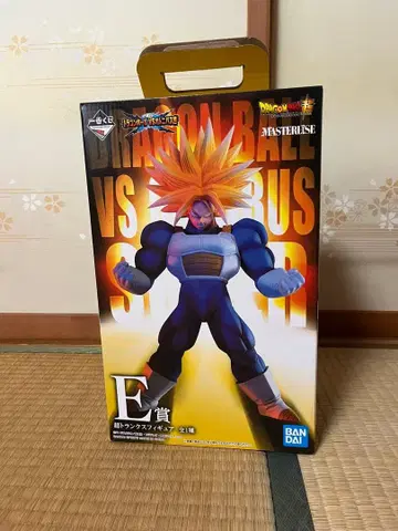제일복권 드래곤볼 E상 초 트렁크스 피규어