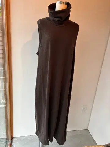 Y's 슬리브리스 롱 원피스